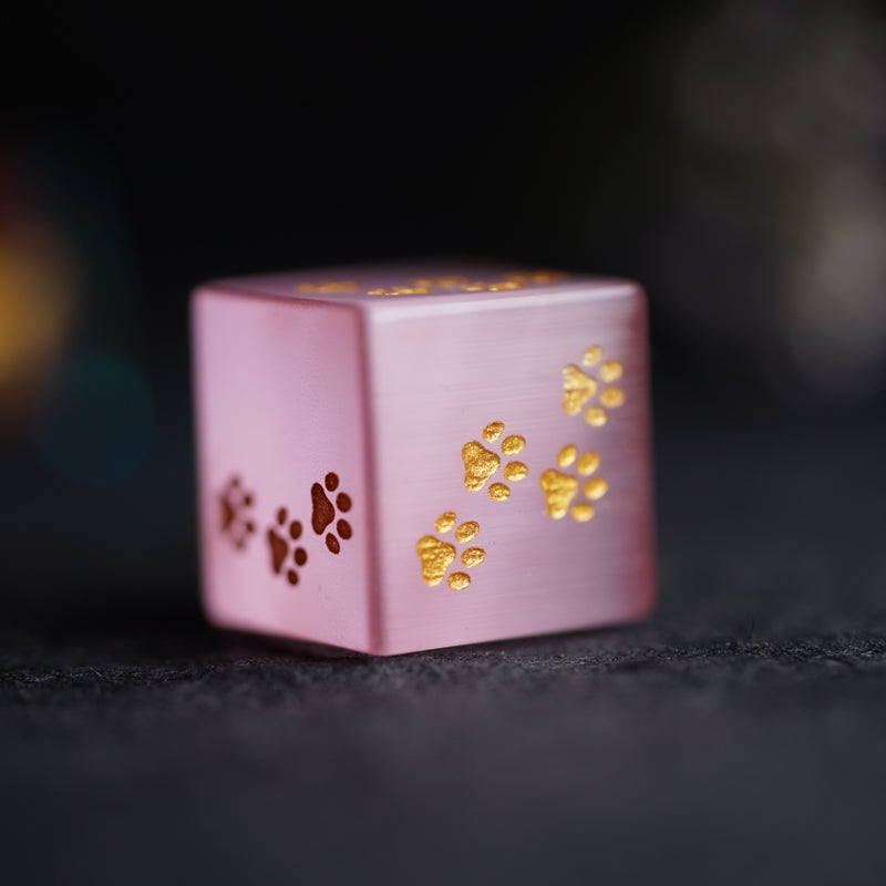 Cute Cat Pawprint D6 Dice