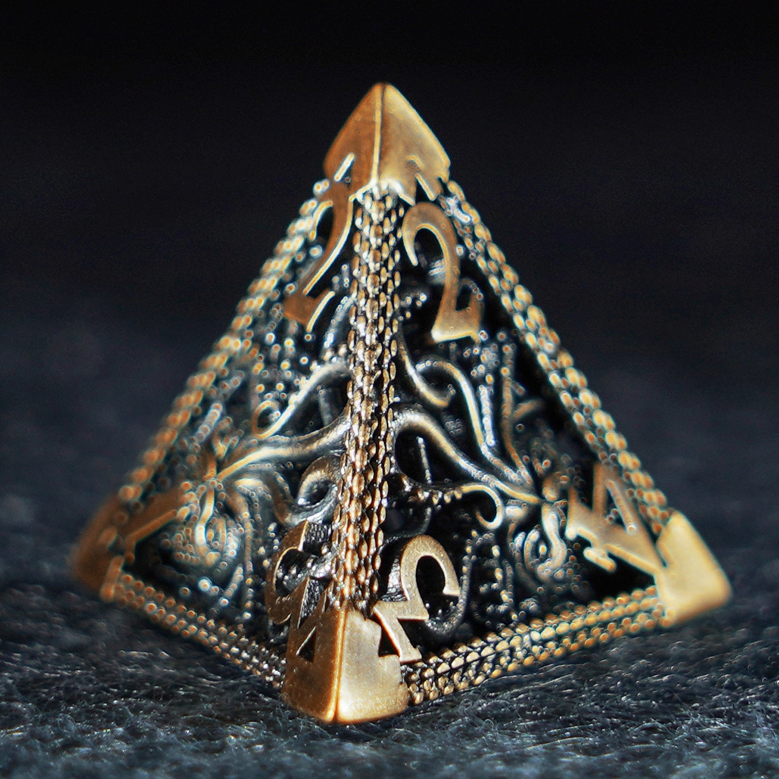 Cthulhu Gold Hollowed Metal Dice - DragonStone