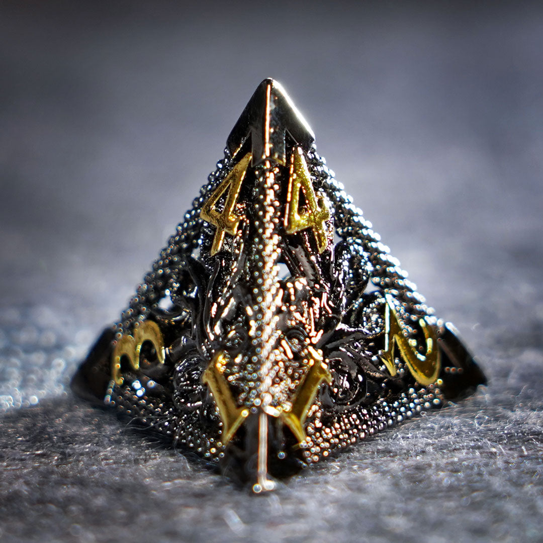 Cthulhu Gold Hollowed Metal Dice