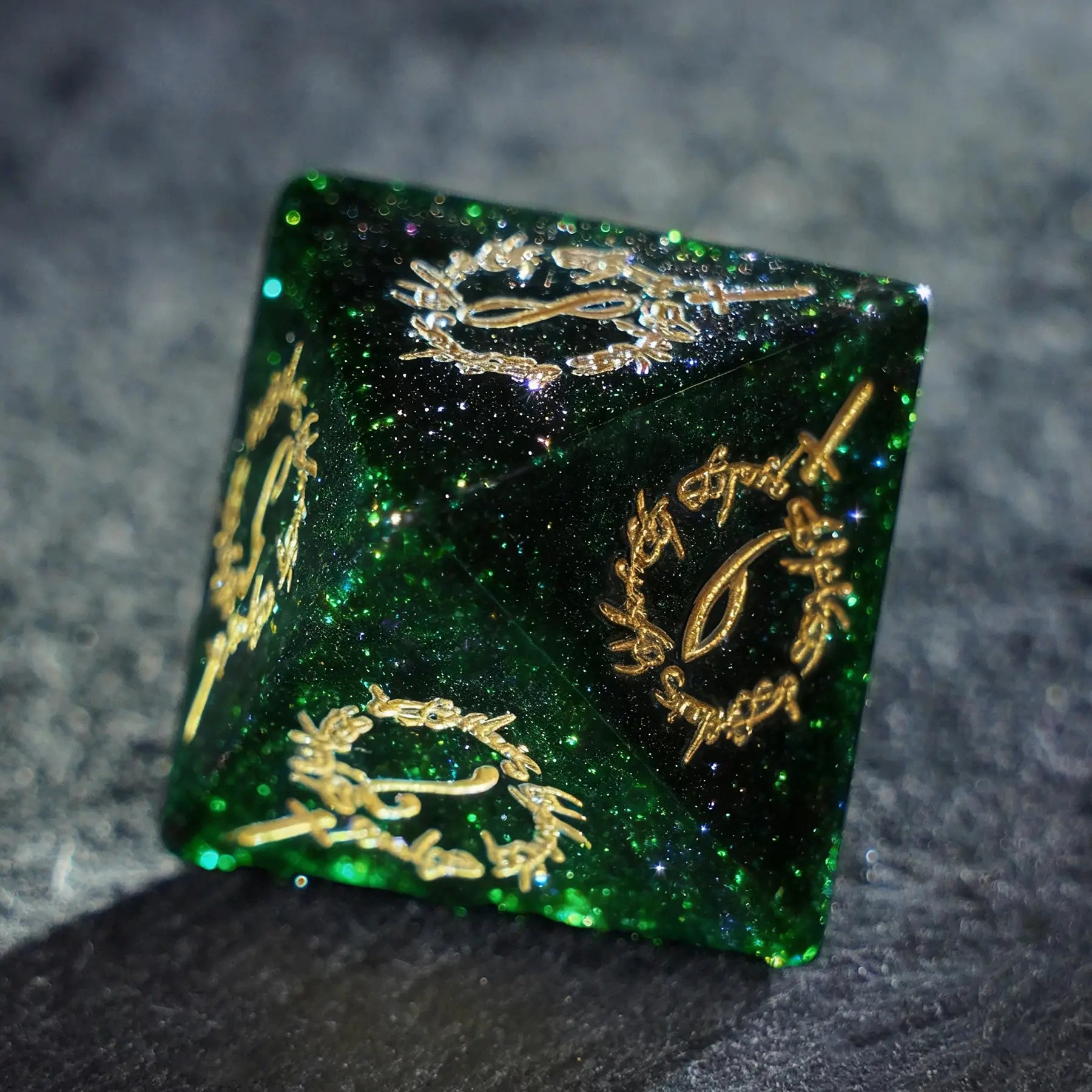 Scarlet Witch · Emerald Hex Green Goldstone Engraved Gemstone Dice Set