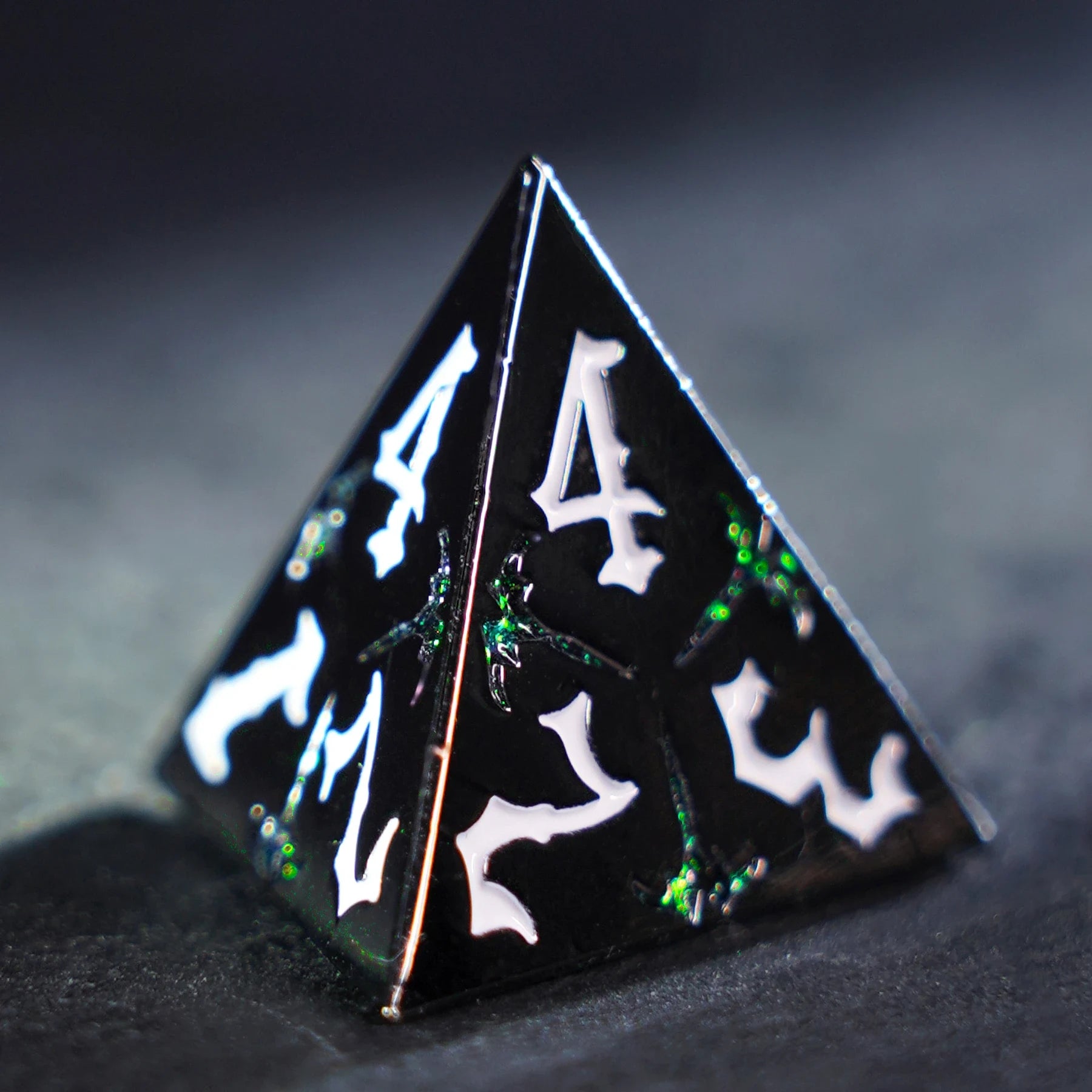 Thornbound Grove · Emerald Briar Solid Metal Dice Set