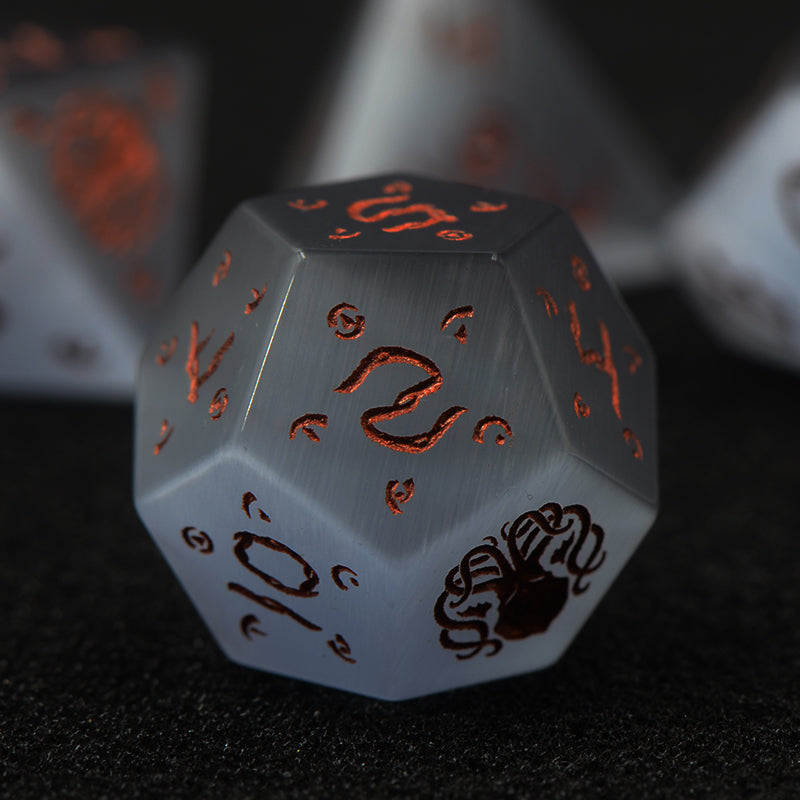 DragonStone D&D Cthulhu Gray Cat's Eye Dice Set