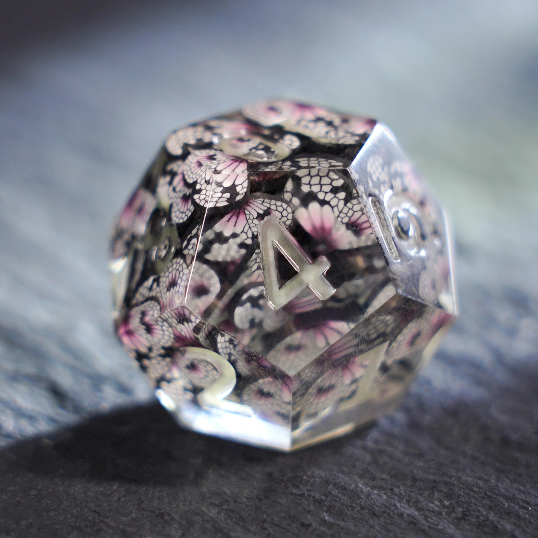 Moonflutter Resin Dice Set