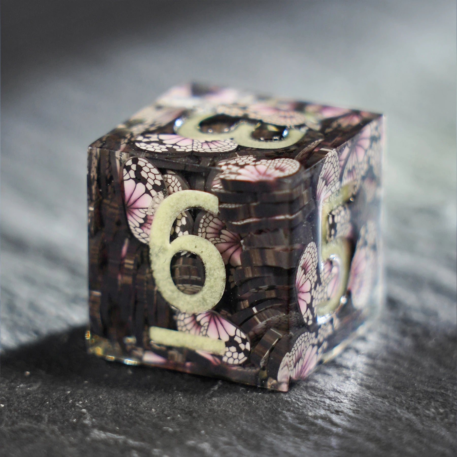 Moonflutter Resin Dice Set