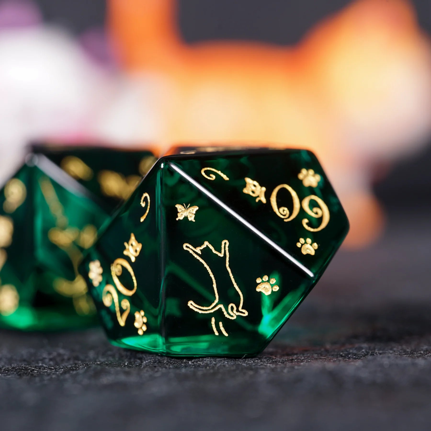 Aurora’s Forest Stroll · Dark Green Engraved Glass Dice Set