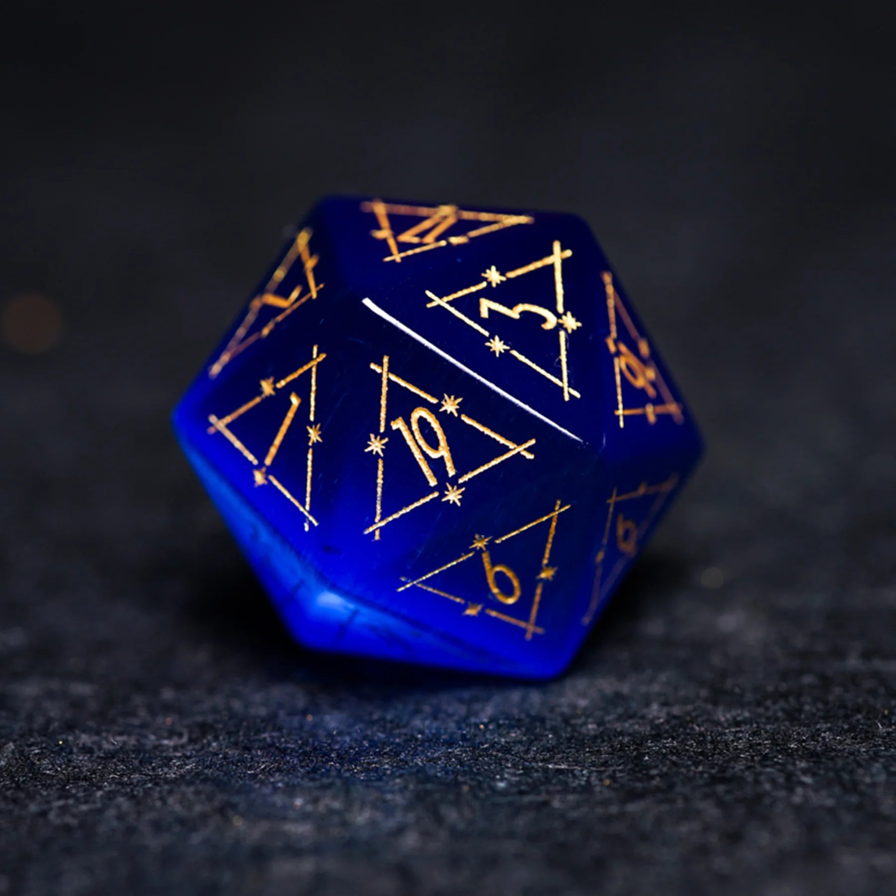 Celestial Palace · Oath of Wisdom · Royal Blue Cat’s Eye Dice Set