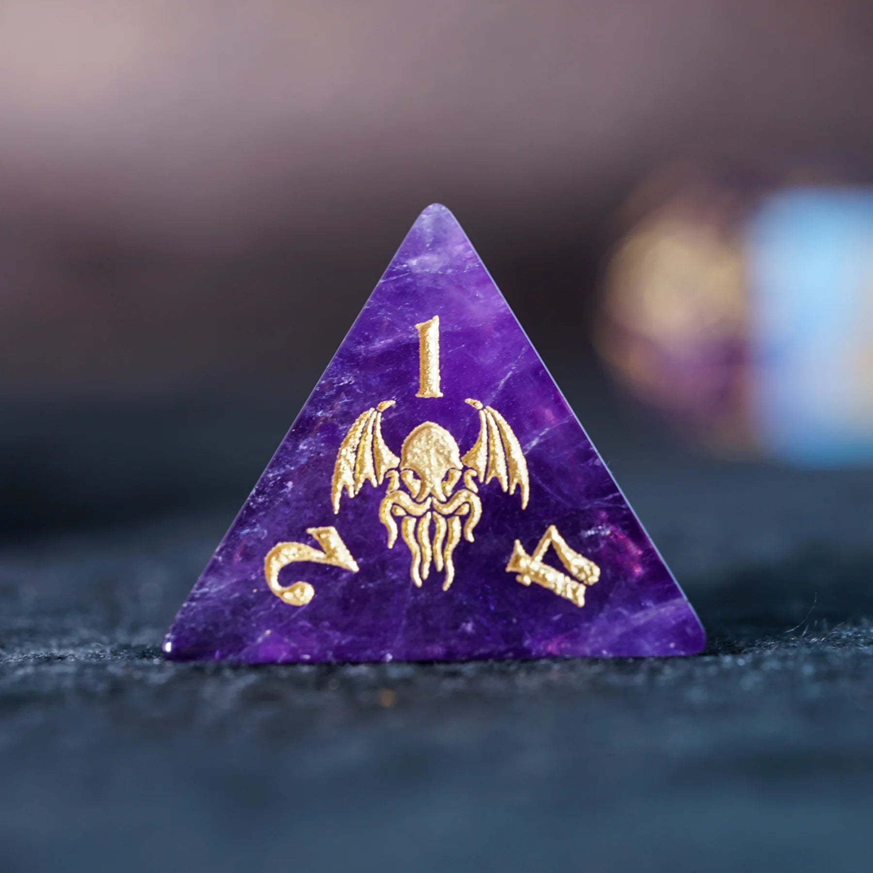 Dreaming Mirage · Amethyst Engraved Gemstone Dice Set