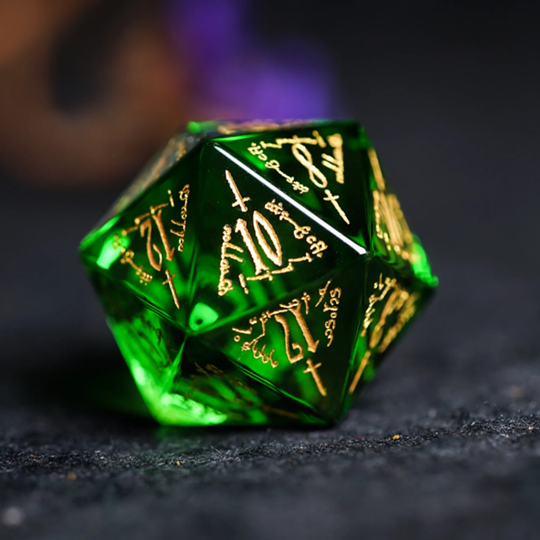 Verdant Trickster · Apple Green Crystal Gemstone Dice Set