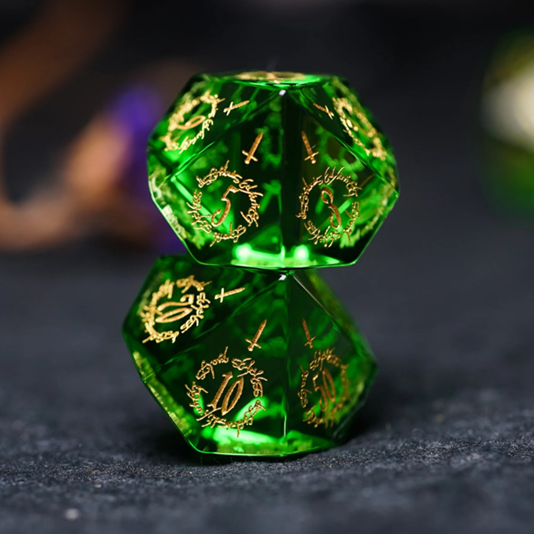 Verdant Trickster · Apple Green Crystal Gemstone Dice Set